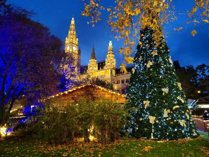 Wiedeński Jarmark Bożonarodzeniowy - najpiękniejsze Wioski świąteczne